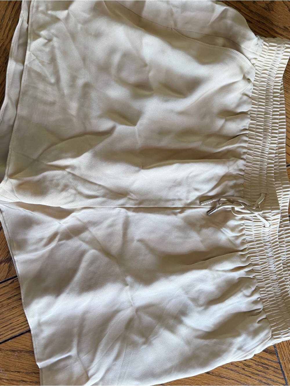 High-Waist Cream Women's Shorts with Smocked Elastic Waist